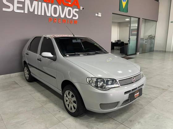 FIAT PALIO 1.0 MPI FIRE CELEBRATION 8V FLEX 4P MANUAL FIAT PALIO 1.0 MPI FIRE CELEBRATION 8V FLEX 4P MANUAL